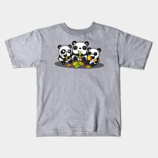 Pandas love Mangos Kids T-Shirt